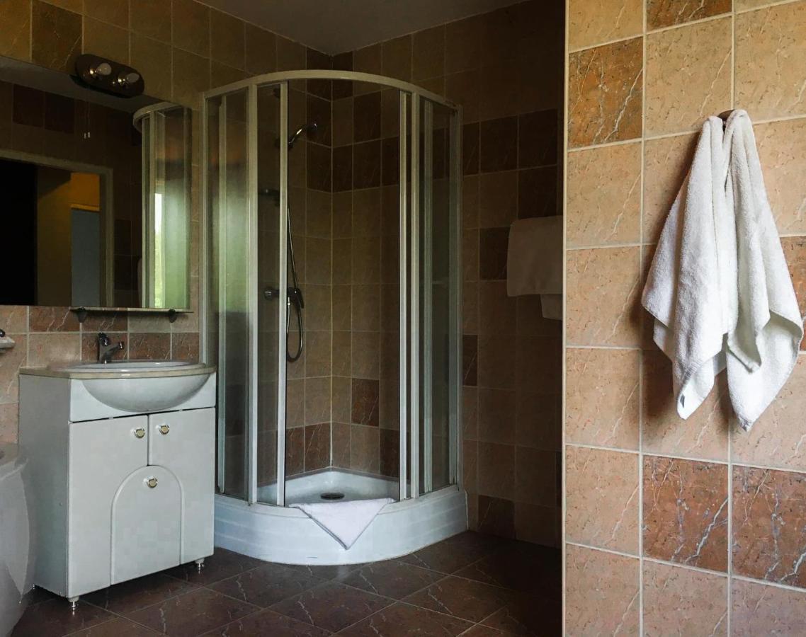 Hotel Dodo Bilgoraj Luaran gambar