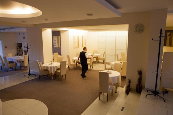Hotel Dodo Bilgoraj Luaran gambar